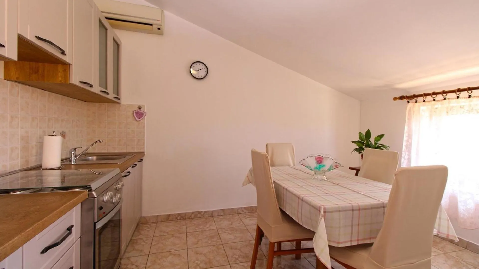Ferienwohnung Fuer 4 Personen Ca 55 Qm In Fazana, Istrien Istrische Riviera 0*,